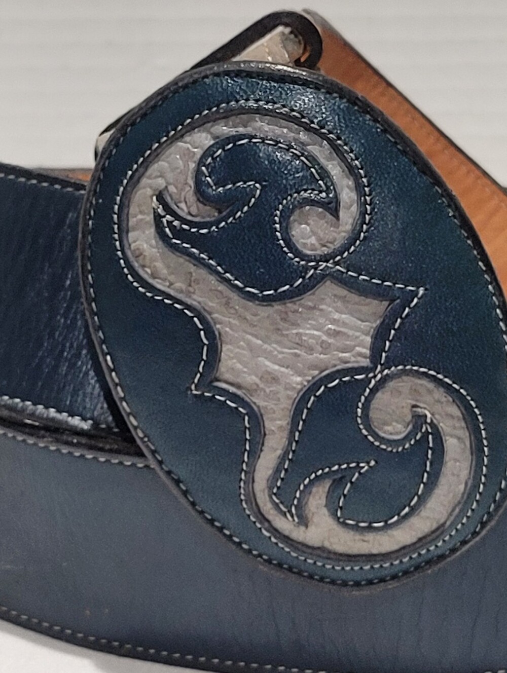 Tony Lama Mens Western Cowboy Leather Belt 46 Blue Grey Cowhide Leather W Buckle - Picture 14 of 16